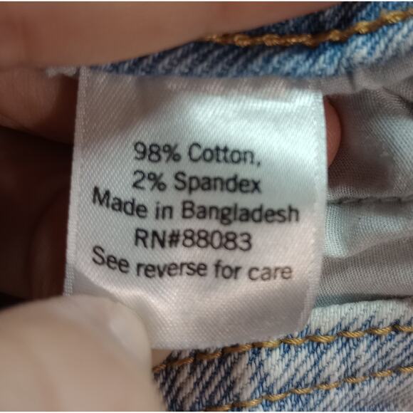 SO Jeans Ladies 15 High Rise Mom‎ Jeans Raw Hem Light Wash - Picture 6 of 7